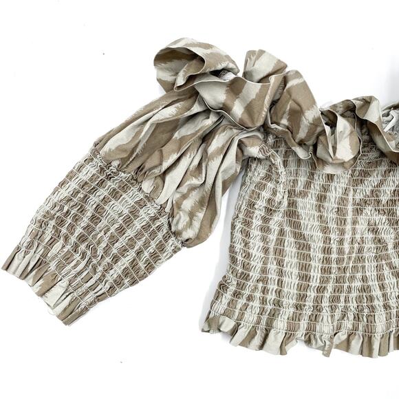 TOCCIN Smocked Ruffle Top Green Off-Shoulder Zebra Striped Puff Sleeve Sz XS - Picture 6 of 10